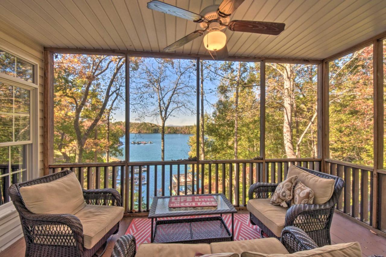 Lake Keowee Escape With Dock, Deck And Lake Access! Six Mile Exterior photo